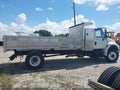 Photo 4 of 17 — 2015 International 4000-Series