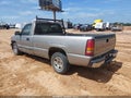 2000 Chevrolet Silverado 1500 — photo 3 of 11 | VIN 1GCEC14W0YZ309668