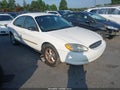 2000 Ford Taurus — photo 1 of 11 | VIN 1FAFP55U3YA273377