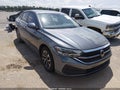 2024 Volkswagen Jetta — photo 1 of 17 | VIN 3VW5M7BU3RM008507