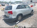 2012 Kia Sorento — photo 4 of 12 | VIN 5XYKTDA24CG287557