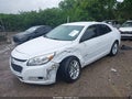 Photo 2 of 16 — 2015 Chevrolet Malibu