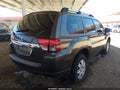 Photo 4 of 11 — 2011 Mitsubishi Endeavor
