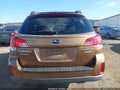 Photo 16 of 18 — 2011 Subaru Outback