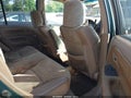 Photo 8 of 14 — 2004 Honda CR-V