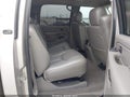 Photo 7 of 16 — 2005 Chevrolet Silverado 3500