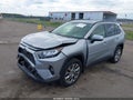 2019 Toyota RAV4 — photo 2 of 17 | VIN JTMA1RFV1KD015479