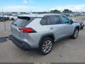 2019 Toyota RAV4 — photo 4 of 17 | VIN JTMA1RFV1KD015479