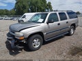 2001 Chevrolet Suburban 1500 — photo 2 of 16 | VIN 3GNFK16T11G279667