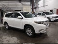 Photo 12 of 15 — 2012 Toyota Highlander