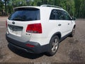 Photo 4 of 11 — 2013 Kia Sorento