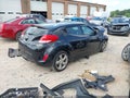 2017 Hyundai Veloster — photo 4 of 16 | VIN KMHTC6AD2HU321644