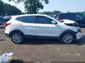 2017 Nissan Rogue Sport — photo 13 of 16 | VIN JN1BJ1CR2HW131478