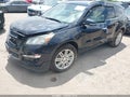 2015 Chevrolet Traverse — photo 2 of 17 | VIN 1GNKVGKD8FJ355611