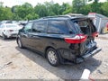 Photo 3 of 16 — 2015 Toyota Sienna