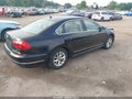 Photo 4 of 16 — 2016 Volkswagen Passat