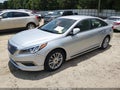 2015 Hyundai Sonata — photo 2 of 20 | VIN 5NPE34AF5FH097117