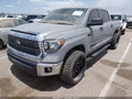 2021 Toyota Tundra — photo 2 of 16 | VIN 5TFEY5F12MX272199