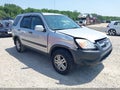 Photo 1 of 16 — 2002 Honda CR-V