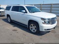 2017 Chevrolet Suburban — photo 1 of 16 | VIN 1GNSKJKC7HR173318