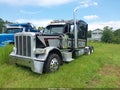 2016 Peterbilt 389 — photo 2 of 14 | VIN 1XPXDP9X2GD322930