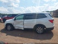 2022 Honda Pilot — photo 15 of 17 | VIN 5FNYF5H58NB036719