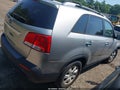Photo 4 of 11 — 2013 Kia Sorento