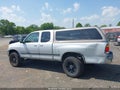 Photo 13 of 15 — 2000 Toyota Tundra