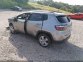 2022 Jeep Compass — photo 3 of 17 | VIN 3C4NJDBB6NT207611