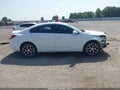 2017 Buick Regal — photo 14 of 18 | VIN 2G4GL5EX2H9196707