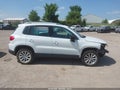 2017 Volkswagen Tiguan — photo 13 of 16 | VIN WVGSV7AX2HW502690