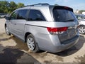 2017 Honda Odyssey — photo 3 of 17 | VIN 5FNRL5H64HB023816
