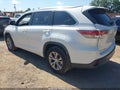 Photo 3 of 16 — 2015 Toyota Highlander