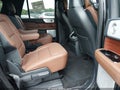 2023 Lincoln Navigator — photo 8 of 16 | VIN 5LMJJ3LGXPEL16653