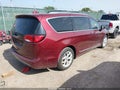 2017 Chrysler Pacifica — photo 4 of 10 | VIN 2C4RC1EGXHR745608