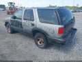 1999 Chevrolet Blazer — photo 3 of 11 | VIN 1GNCS13W1X2168796