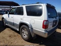 Photo 3 of 11 — 2000 Toyota 4Runner