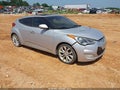 2013 Hyundai Veloster — photo 1 of 14 | VIN KMHTC6AD0DU153061