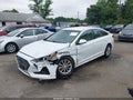 2018 Hyundai Sonata — photo 2 of 16 | VIN 5NPE24AFXJH658102