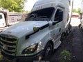Photo 2 of 15 — 2019 Freightliner New Cascadia 126