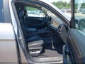 2024 Volkswagen Atlas — photo 5 of 16 | VIN 1V2BR2CA5RC515102