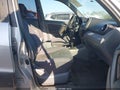 Photo 5 of 16 — 2001 Toyota RAV4