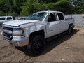 2017 Chevrolet Silverado 1500 — photo 2 of 18 | VIN 3GCUKREC9HG162400