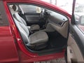 Photo 5 of 16 — 2017 Hyundai Elantra