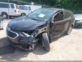 2020 Chevrolet Equinox — photo 2 of 16 | VIN 2GNAXHEV7L6247442