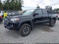 2017 Toyota Tacoma — photo 2 of 17 | VIN 5TFSZ5ANXHX051174