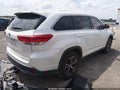 2019 Toyota Highlander — photo 4 of 16 | VIN 5TDZARFH2KS047195