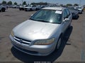 1998 Honda Accord — photo 2 of 16 | VIN 1HGCG5647WA148411