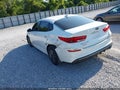 2019 Kia Optima — photo 3 of 16 | VIN 5XXGT4L32KG345471