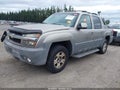 Photo 2 of 13 — 2002 Chevrolet Avalanche
